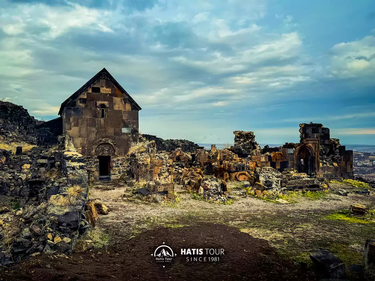 Дикстері бар жалаңаш әйелдер