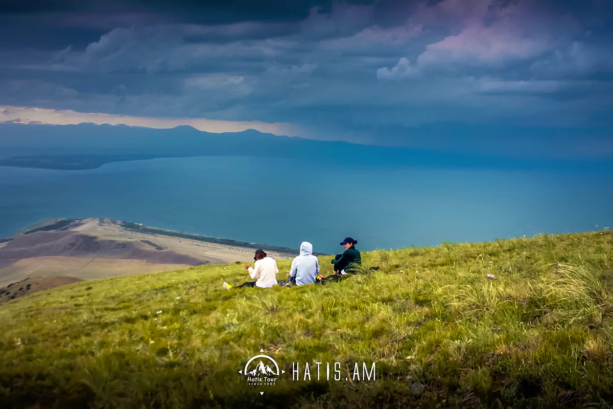 Արշավներ Հայաստանում - Արտանիշ լեռ