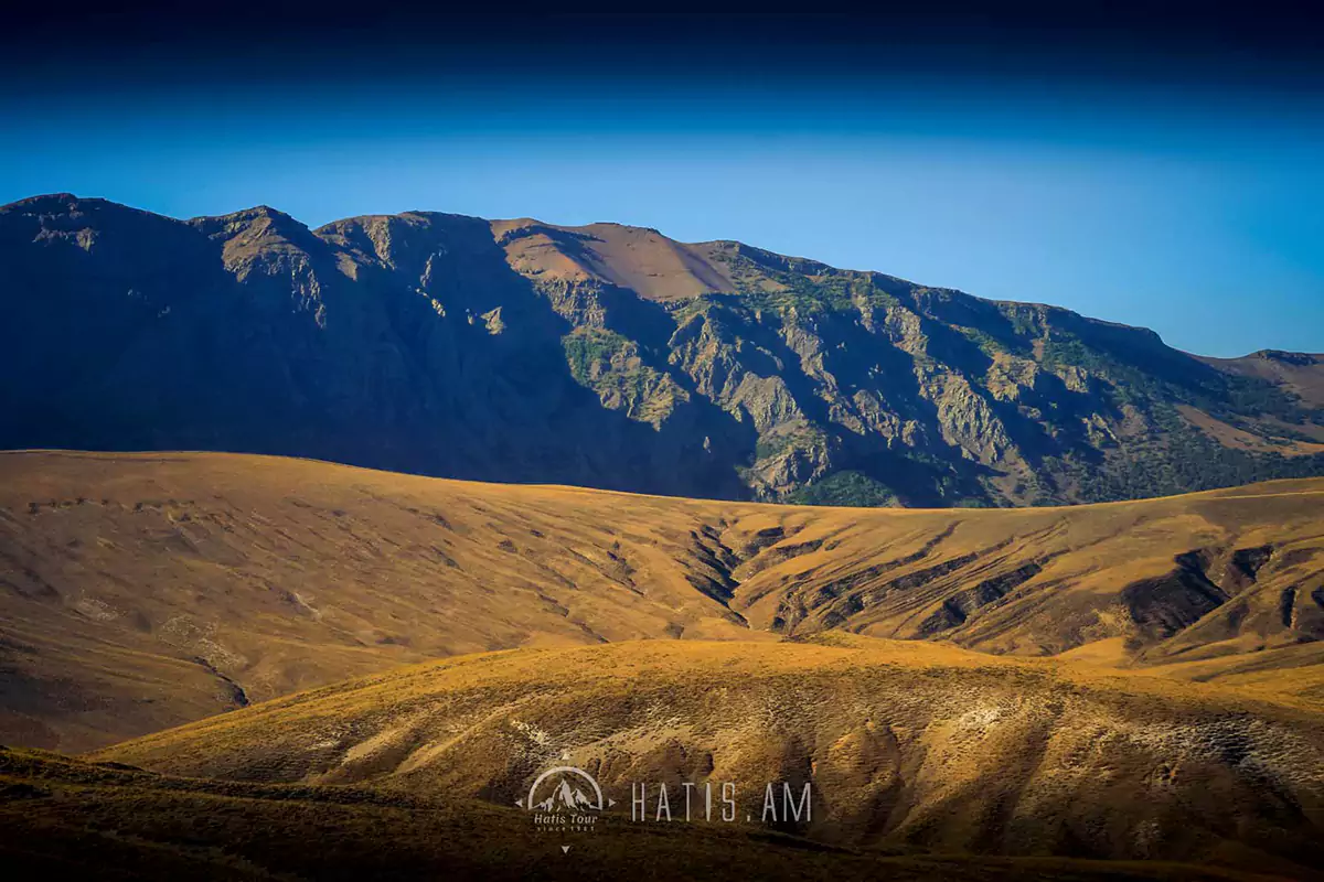 Тур в Западную Армению на гору Сипан