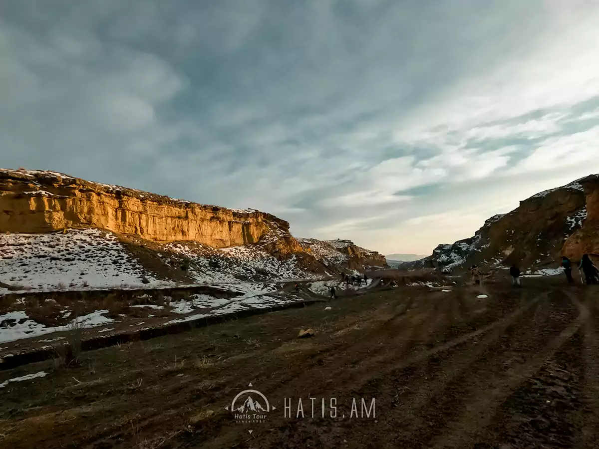 Angels Canyon - Winter Hikes in Armenia