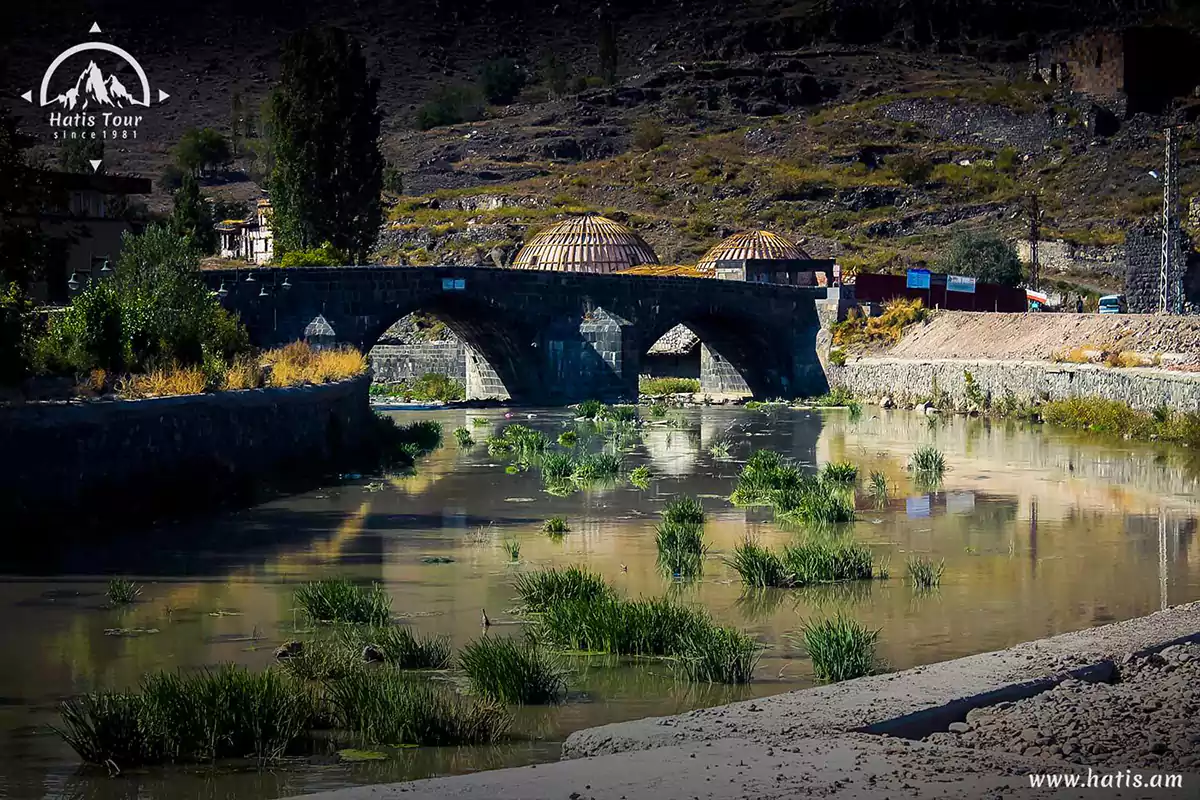 Карский каменный мост - Варданский мост