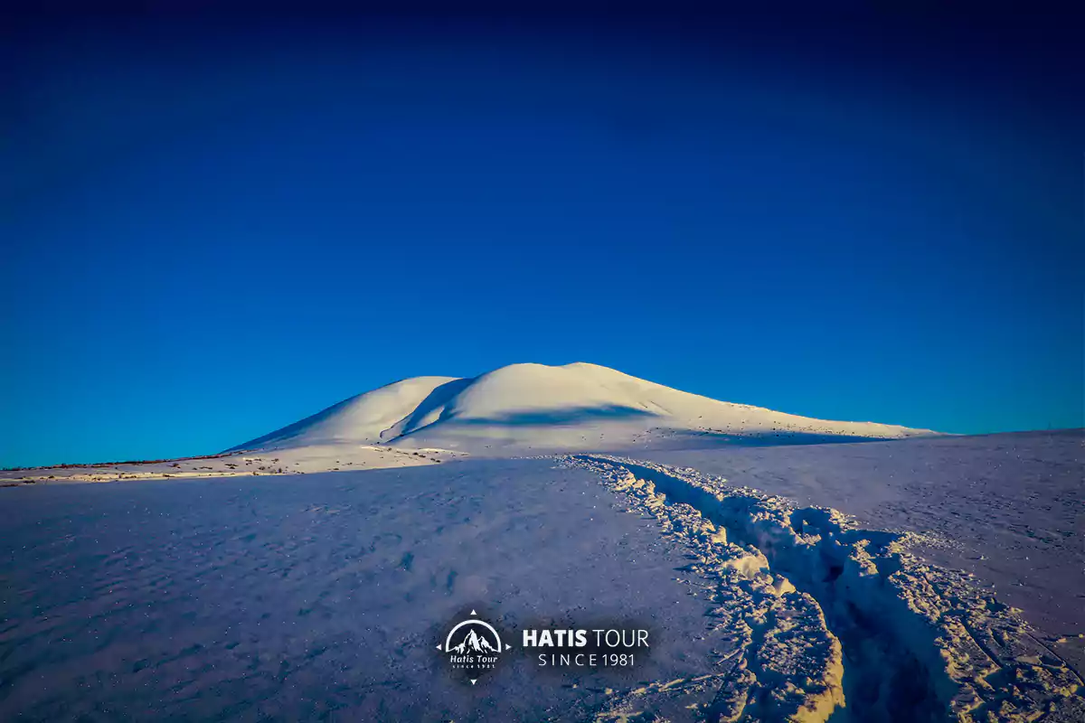 Winter Climb Mount Gutanasar