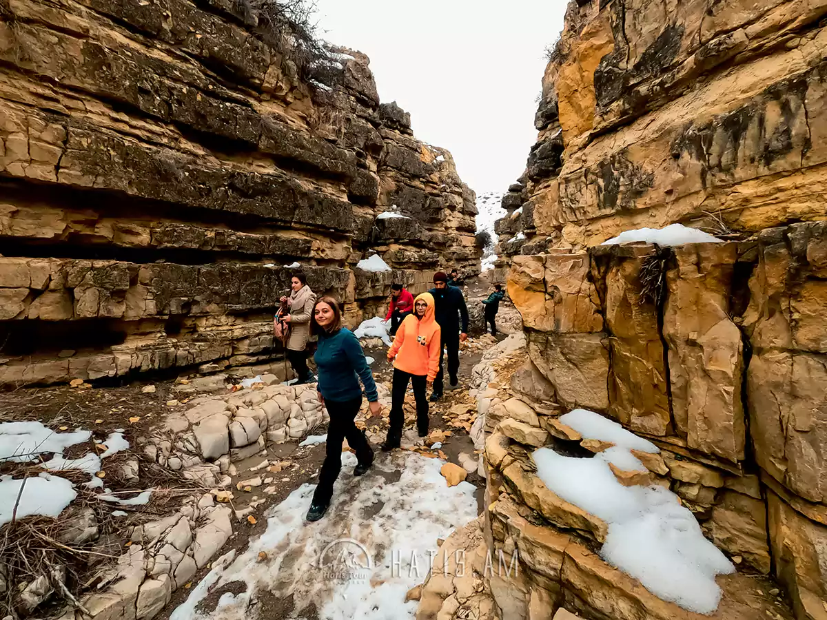 Angels Canyon - Winter Hikes in Armenia